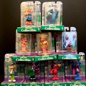 Vintage NIB 90's Sesame Street figurines 9 Total